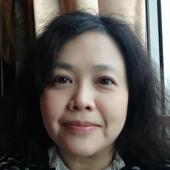 周怡君